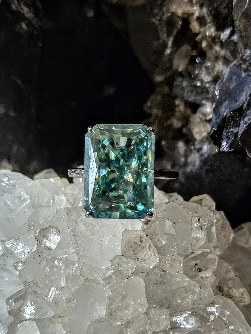 NWT 11x15 mm Radiant-Cut Green Moissanite Statement Ring